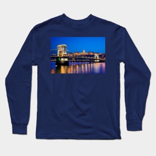 Danube & the chain bridge - Budapest Long Sleeve T-Shirt